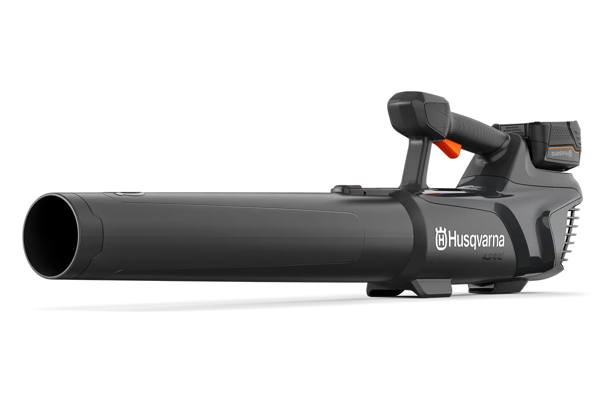 Husqvarna Aspire™ B8X-P4A s akumulátorem a nabíječkou